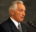 Mel Hurtig