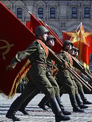 Chinese military marches to the Goosestep